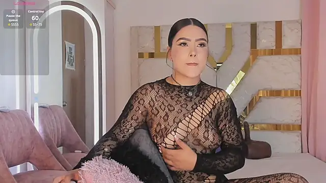 sophy_champagne: вебкам-шоу