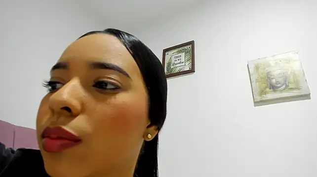 Amira_Falak: онлайн-секс-чат