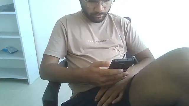 Webkamerová show yourplayboy22