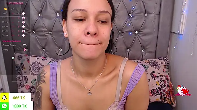 LAILAGUMMY's Live XXX Chat