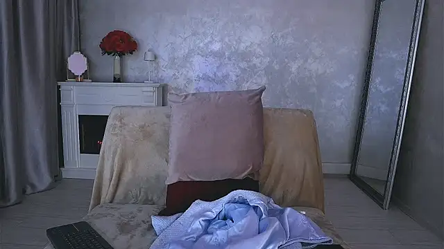 חדר צ'אט בשידור חי של blonde_anna
