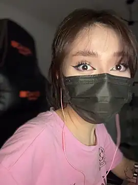 QualityPlatform 라이브 XXX 채팅