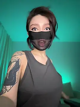 QualityPlatform 라이브 XXX 채팅