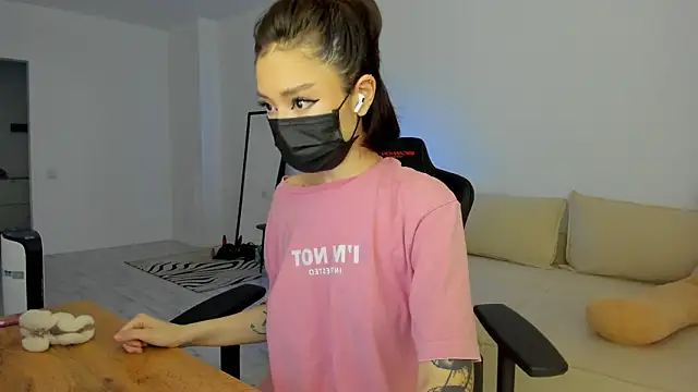 XXX chat uživo modela QualityPlatform