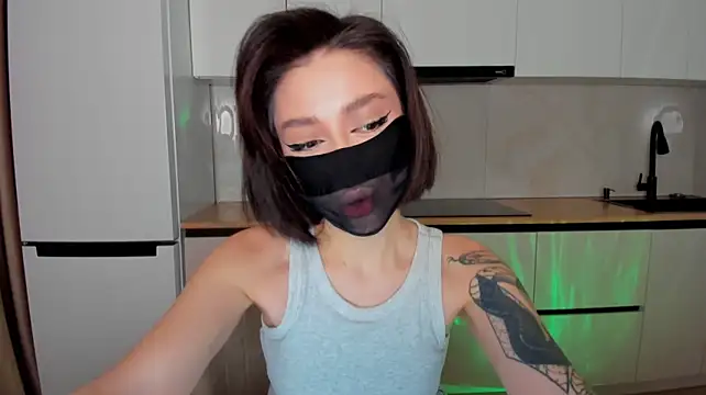 QualityPlatform's Live XXX Chat