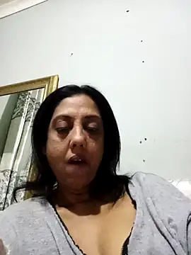 Zara4u – Live XXX-chat