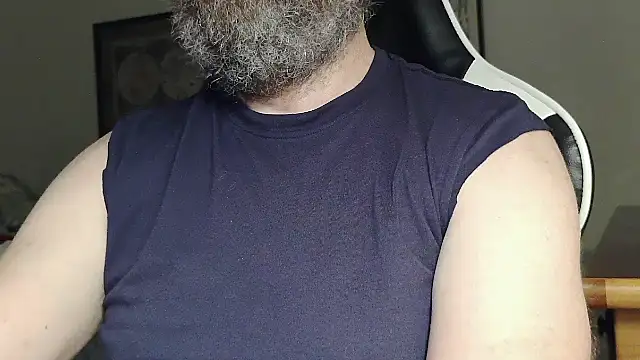 usdirtymikee9 Show in webcam