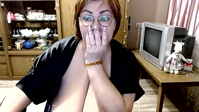 Stelladivafox 现场XXX聊天