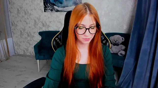 _FireInMySoul_ Show in webcam