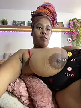 צ'אט XXX בשידור חי של africa_xxx