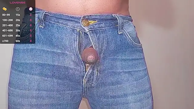 captain_juicyprecum Show in webcam