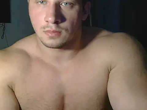Show modela LionEdwin na web-kameri