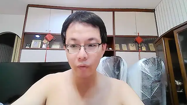 poter77112 Show Webcam