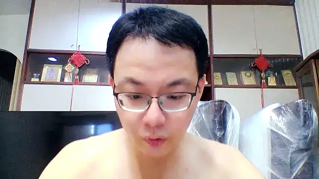 poter77112 网络视讯表演