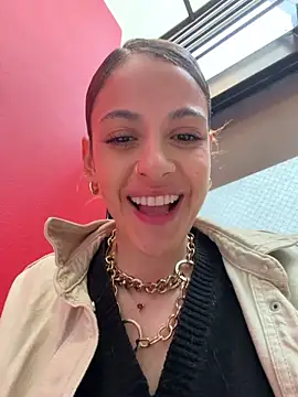 عرض كام alana15