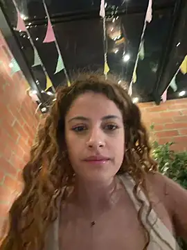 alana15's Webcam Show
