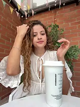 alana15's Webcam Show