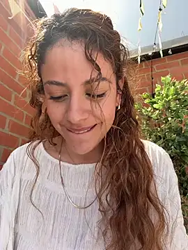 alana15 webkamerás műsora