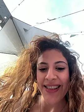 alana15's Webcam Show