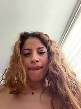 alana15's Webcam Show