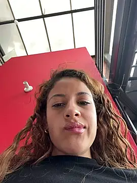 alana15 Pertunjukan Webcam