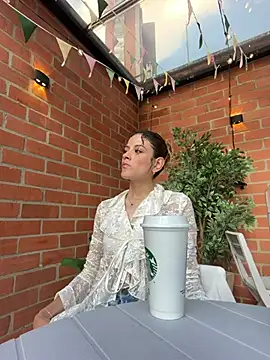 Pokazy przed kamerką – alana15