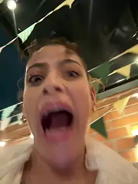alana15 webkamerás műsora
