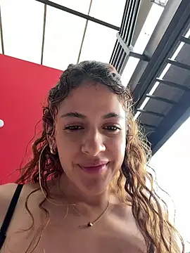 alana15 Adlı Modelin Web Kamerası Şovu