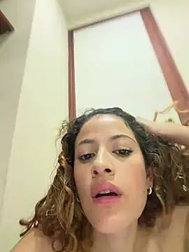 alana15 Шоу с уебкамера