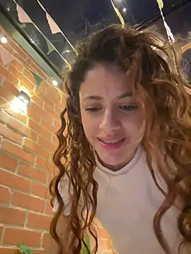 alana15's Webcam Show