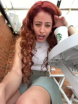 alana15's Webcam Show