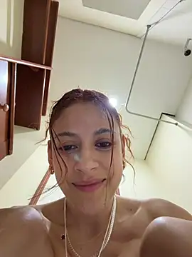 Chat +18 de alana15 ao vivo