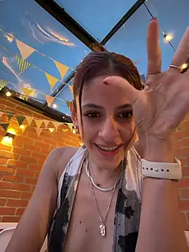 alana15 Webcam Show