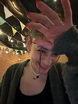 alana15 webcam show