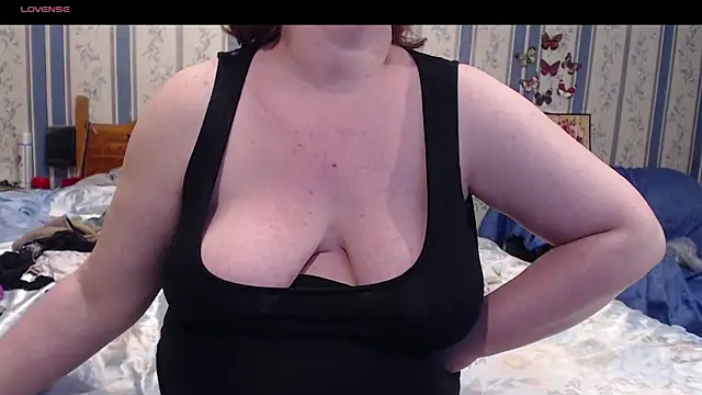 AMARILLIS live XXX chat