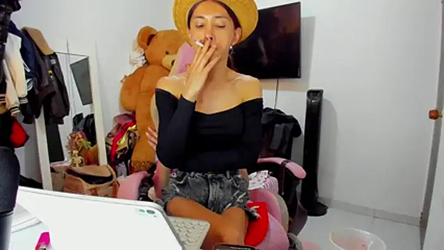 Lawrncesofiets Show in webcam