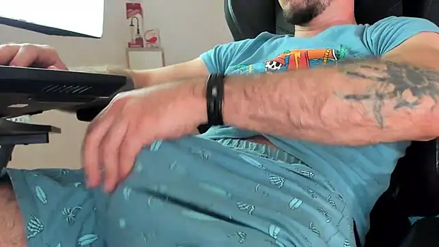 marioslim webkamerás műsora