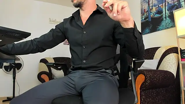 הופעת וובקאם של marioslim