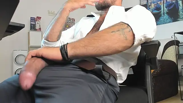 Show modela marioslim na web-kameri