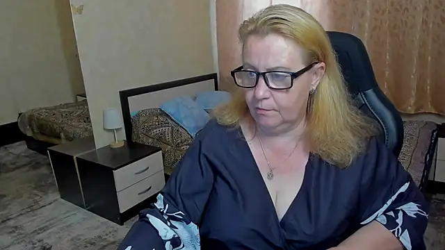 Frau_Marta Chat XXX in diretta