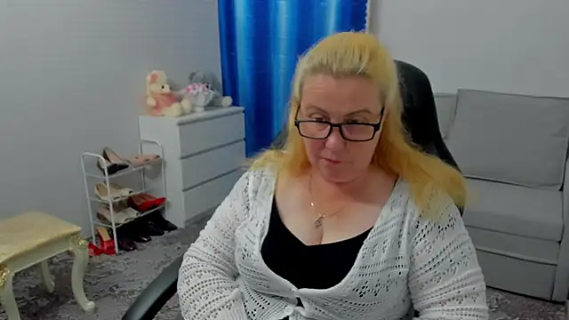 Chat +18 de Frau_Marta ao vivo