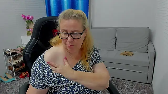 Frau_Marta Show Webcam