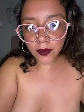Vivi_Kvsh Adlı Modelin Web Kamerası Şovu