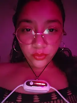 Vivi_Kvsh – webcam-show