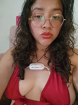 Vivi_Kvsh's Live XXX Chat