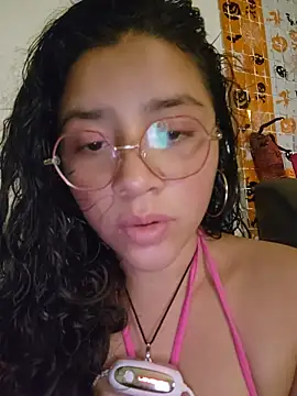 Pertunjukan Kamera Web Vivi_Kvsh