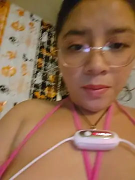 Vivi_Kvsh 라이브 XXX 채팅