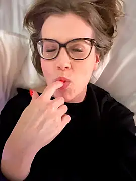 MaiseKnox's Webcam Show