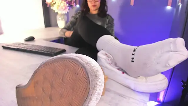 veronicafalcon Adlı Modelin Canlı XXX Sohbeti