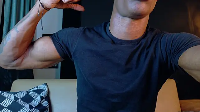 הופעת וובקאם של martin_killer